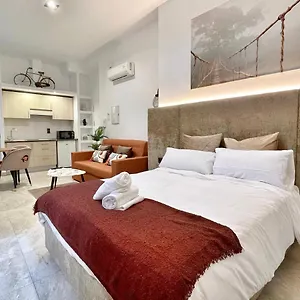 Tennessee Urban Apartahotel Málaga
